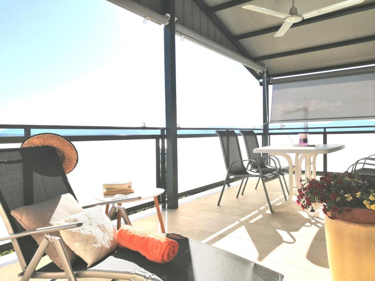 Lovely Sea View House In Malinska Island Krk Exterior photo