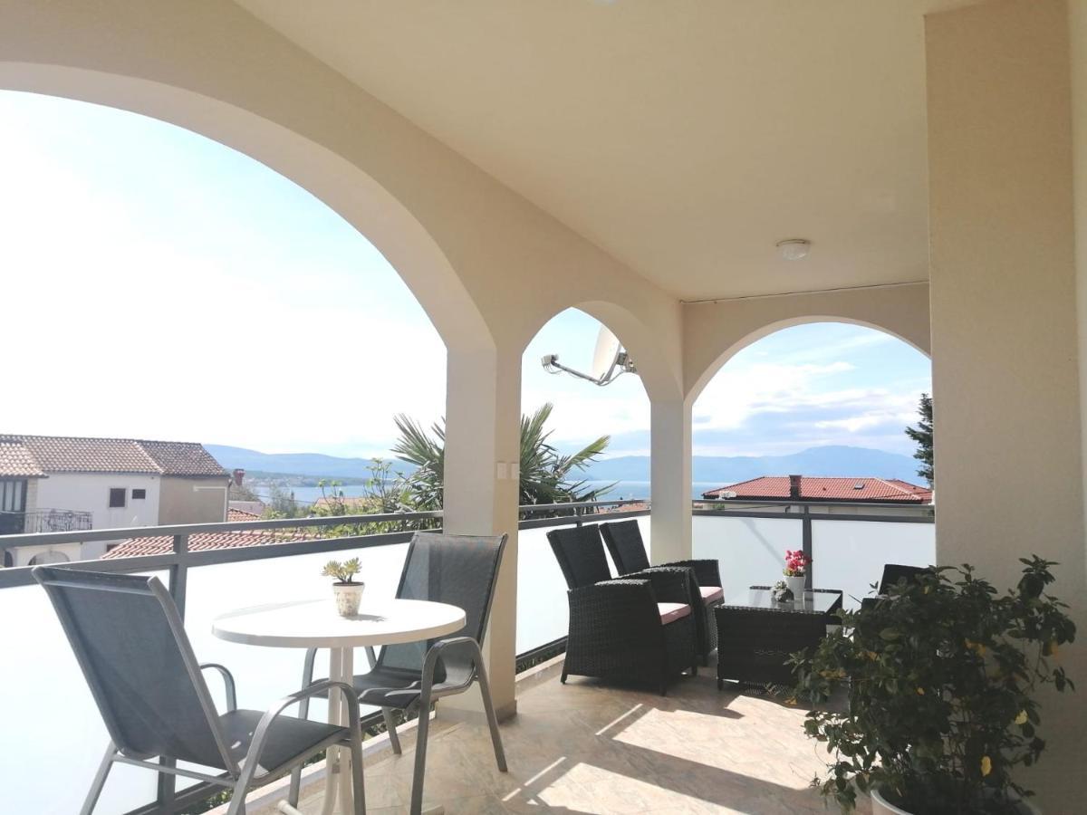 Lovely Sea View House In Malinska Island Krk Exterior photo